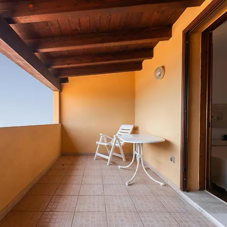 Casa Vacanza Marianna Semesterbostad Porto Corallo
